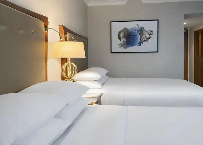 Finest Hotels in Swindon, UK