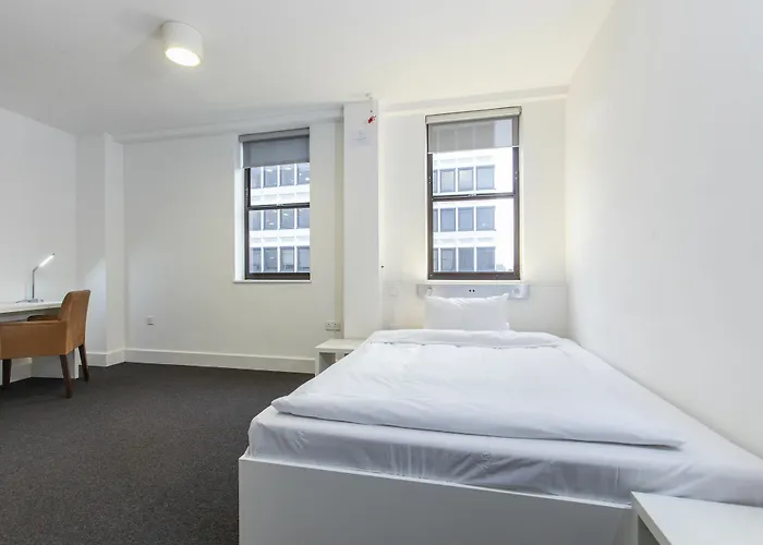 Best Hotels on Blackfriars Road, Central London