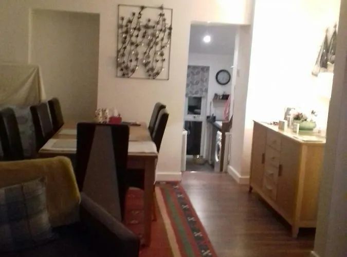Best Hotels Near Waterside Hotel West Kilbride