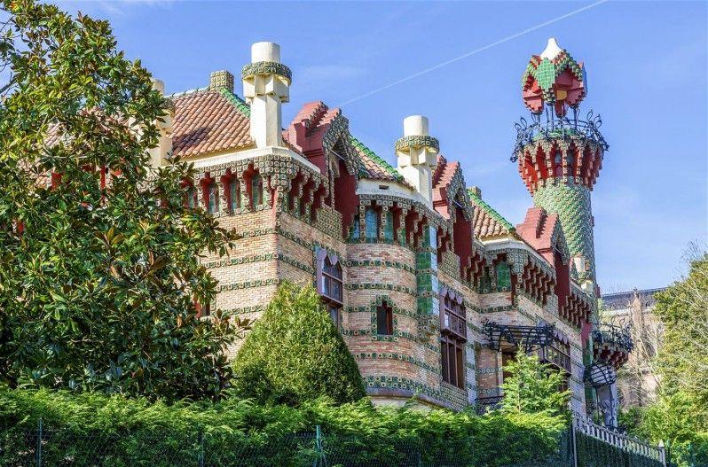 Il fantastico Capricho di Gaudí si trova a Comillas © KarSol / Getty Images