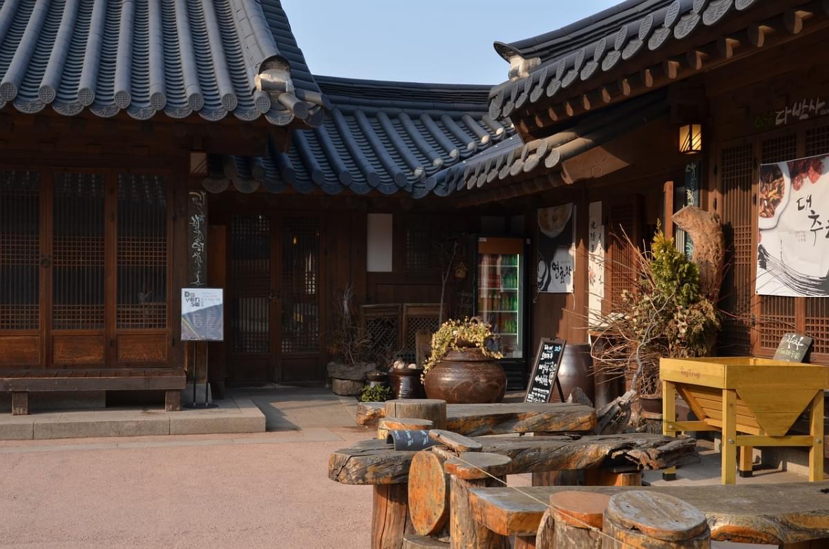 hanok namsan seoul