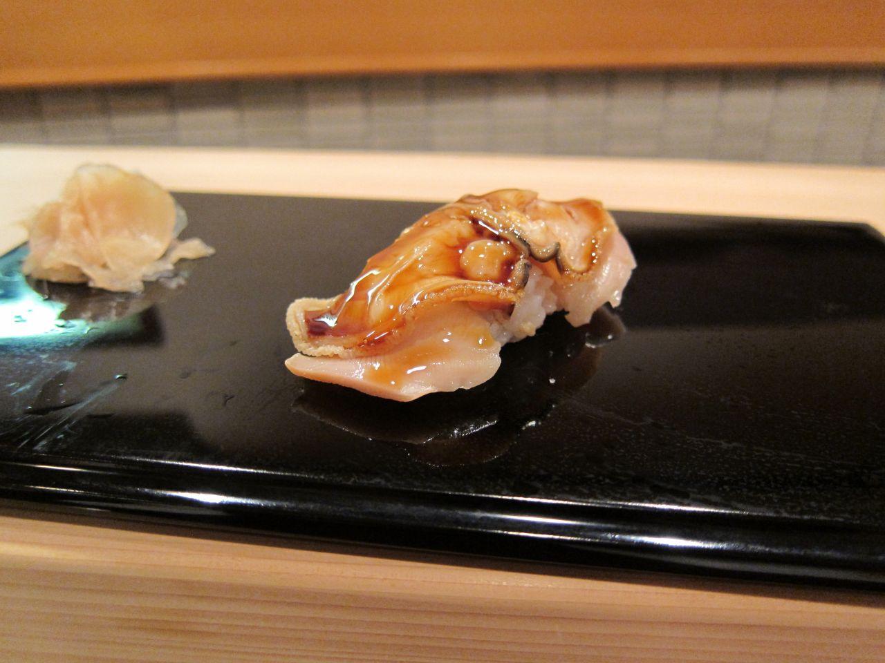 Hamaguri -- a clam by any other name.