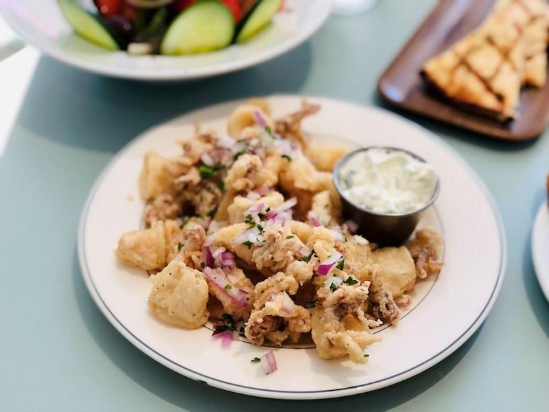 calamars-loulas-taverne