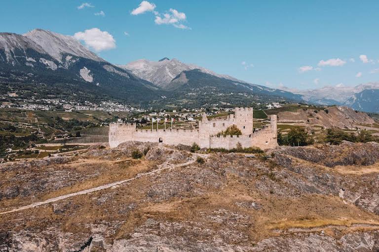 Sion Schloss Tourbillon