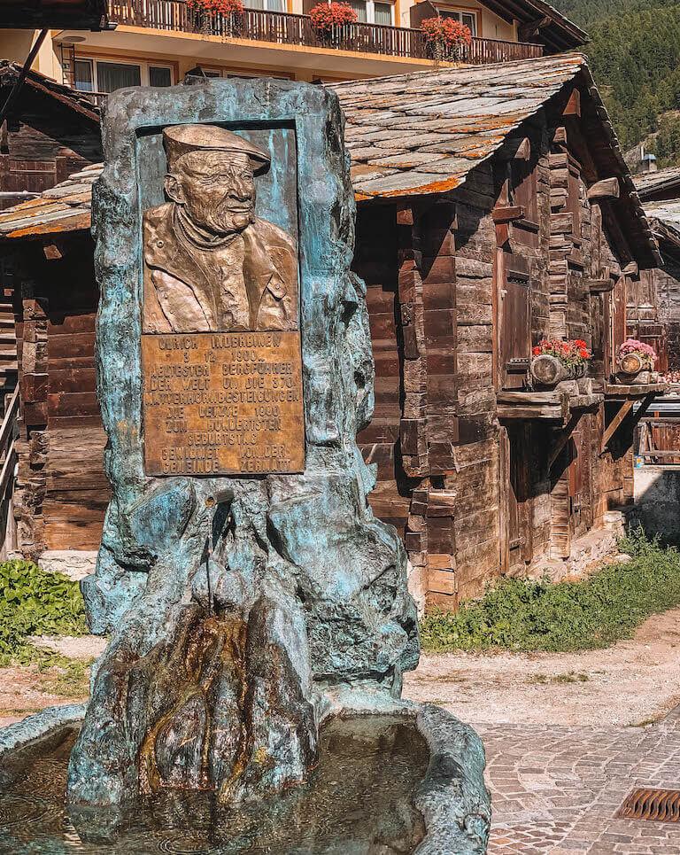 Zermatt Ulrich Inderbinen Brunnen